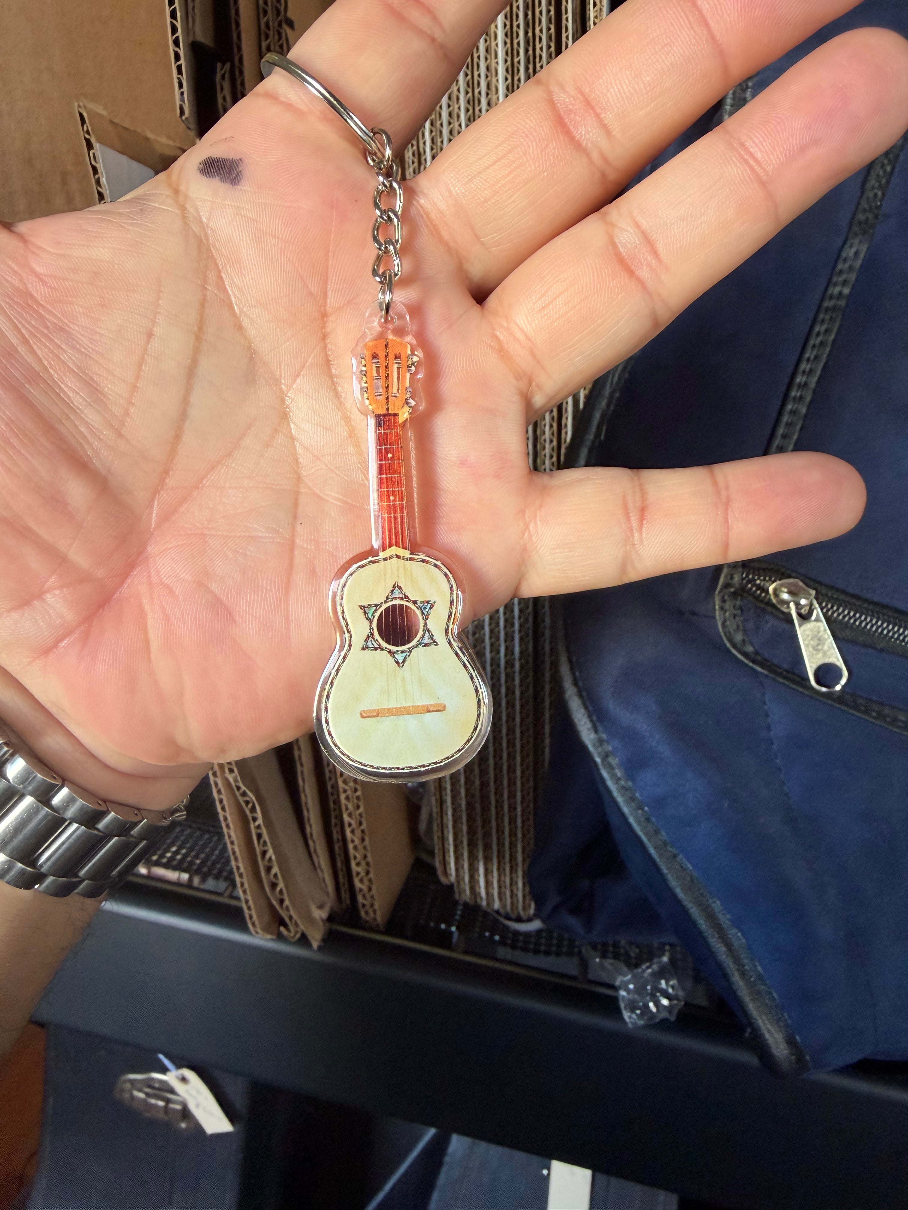 Armonia KeyChain – TheVihuelatvStore